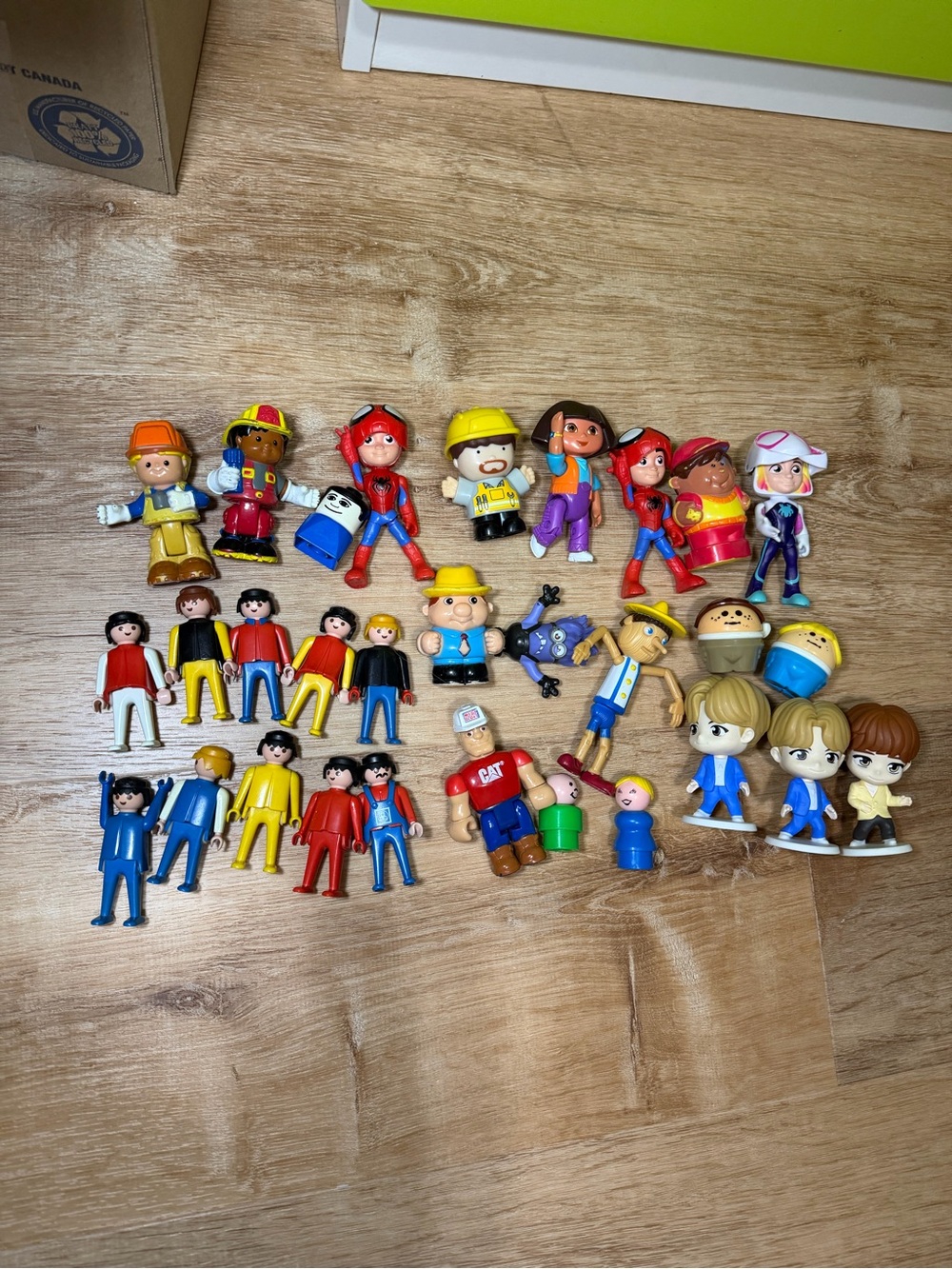 Assorted Kids Toy Figures Set - Multicolor